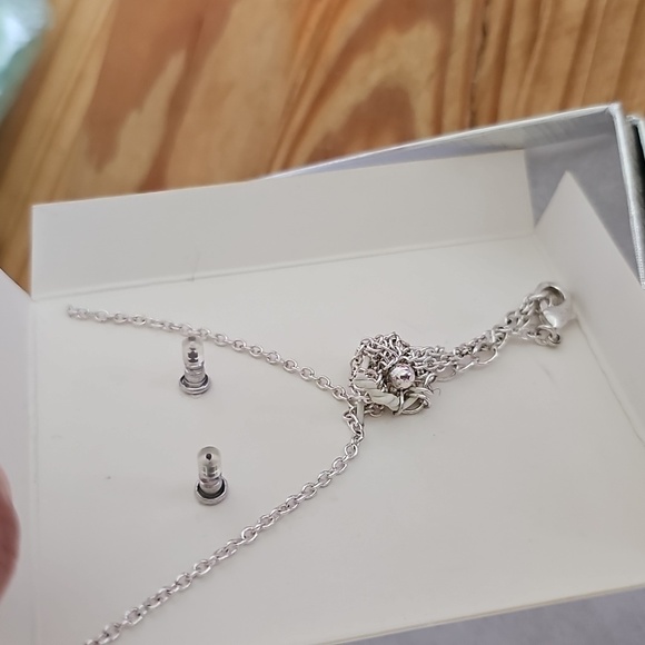 Paris Eiffel Tower Earrings & Necklace Set - Picture 2 of 7